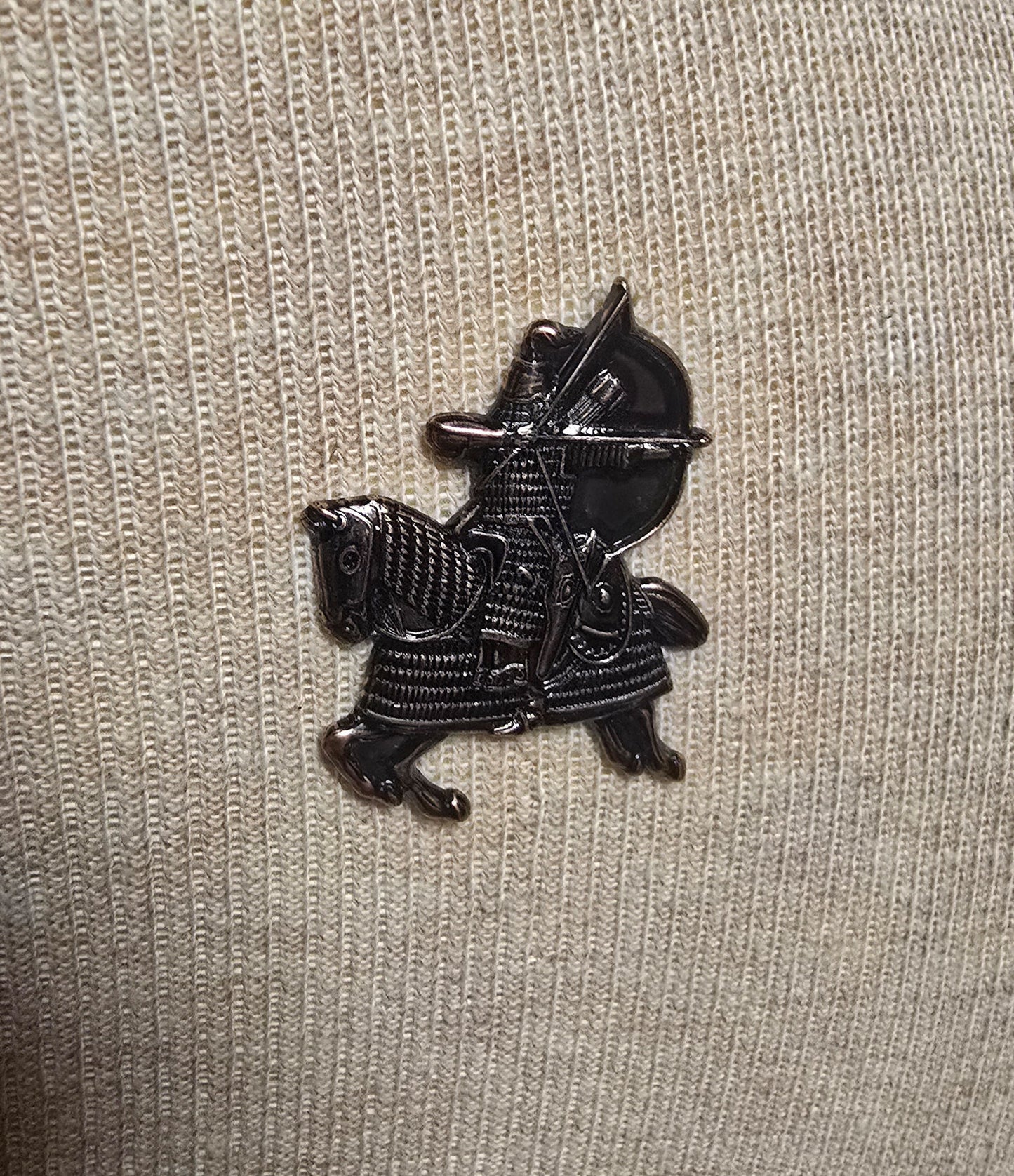 Mongol Warrior on horseback attacking with bow and arrow - Pin