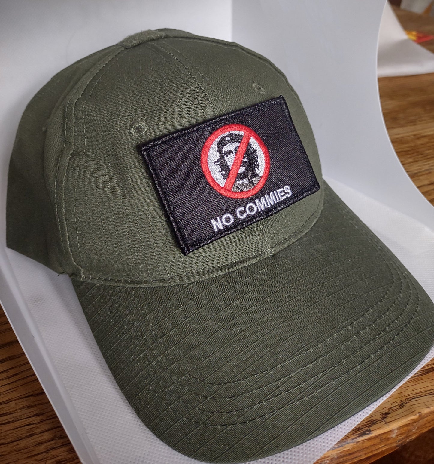 Hat - "No Commies" Anti-Che Guevara, Against Communism hat.