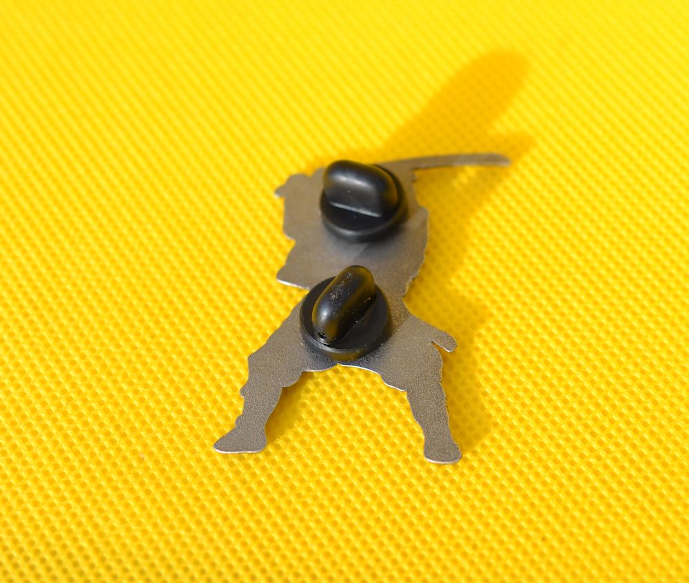 Japanese Samurai Warrior with Katana blade Pin