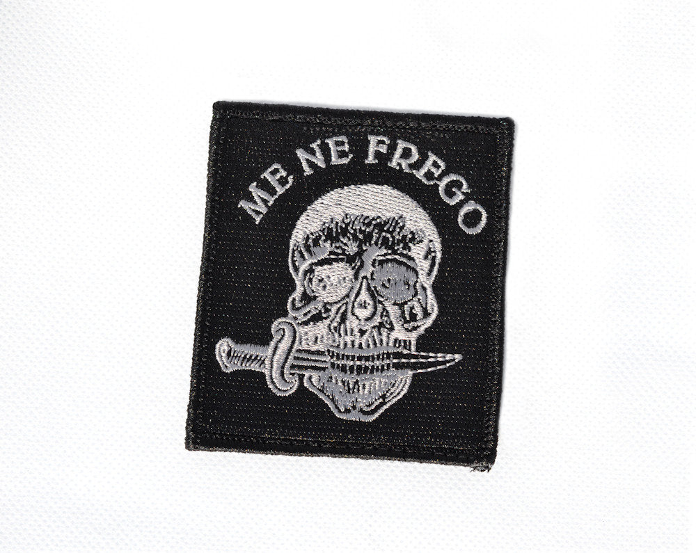 Me Ne Frego WW2 Patch (Italian MeNeFrego World War Two Army Unit) Perfect for any type of clothing.